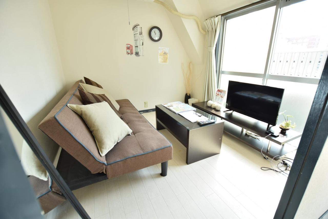 Appartement River Side Namba 801 *
